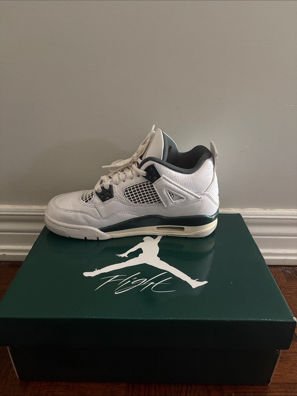 White and Dark Green Retro Basketball Sneakers